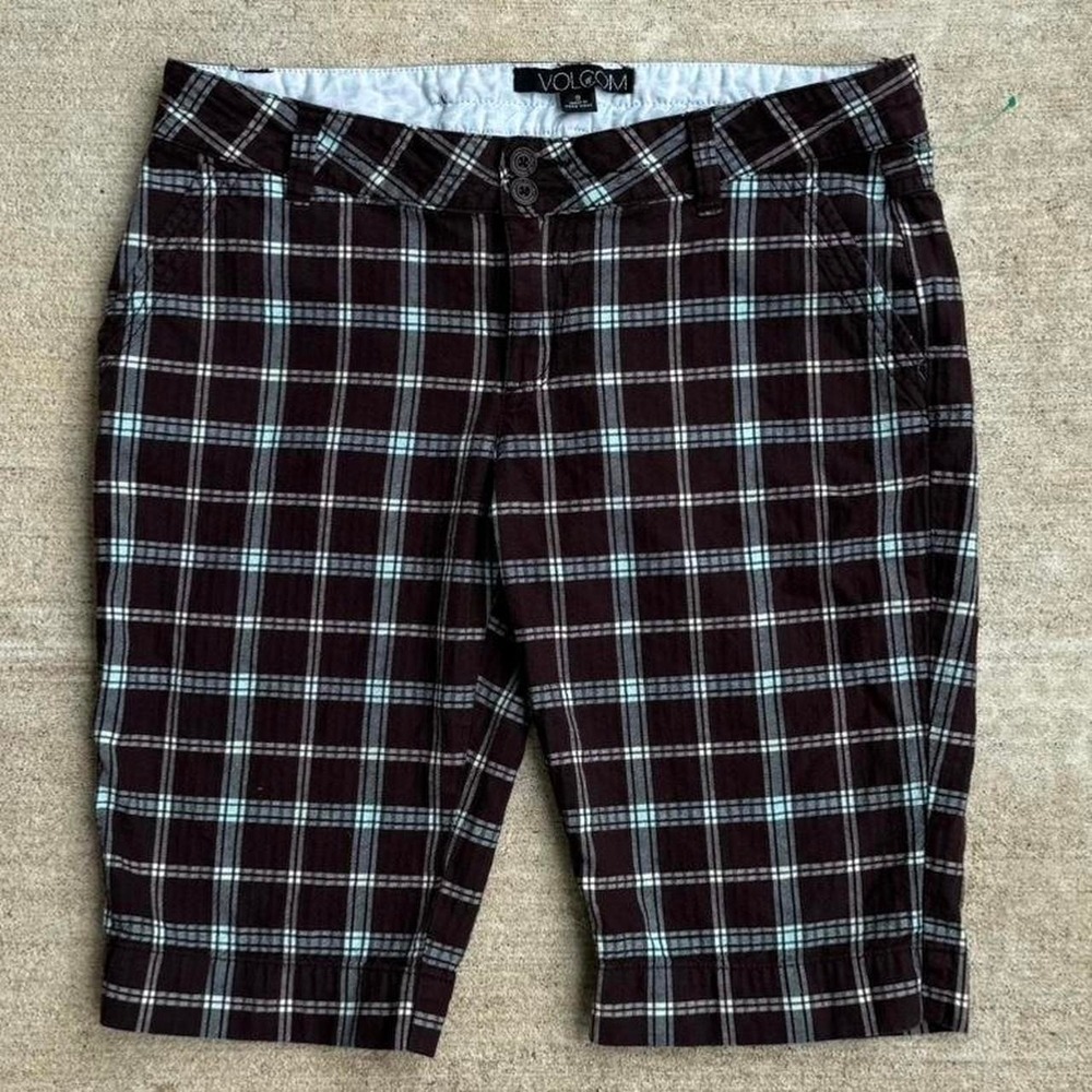Volcom blue and brown knee length shorts  Size 9